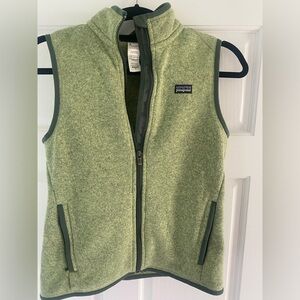 Green Patagonia vest